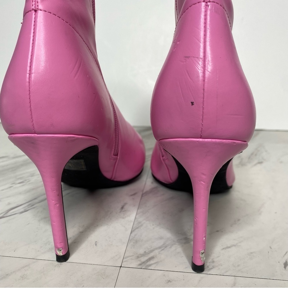 Jeffrey Campbell Nixie Pink Faux Leather Pointed Toe Bootie 8 1/2 - Picture 4 of 16